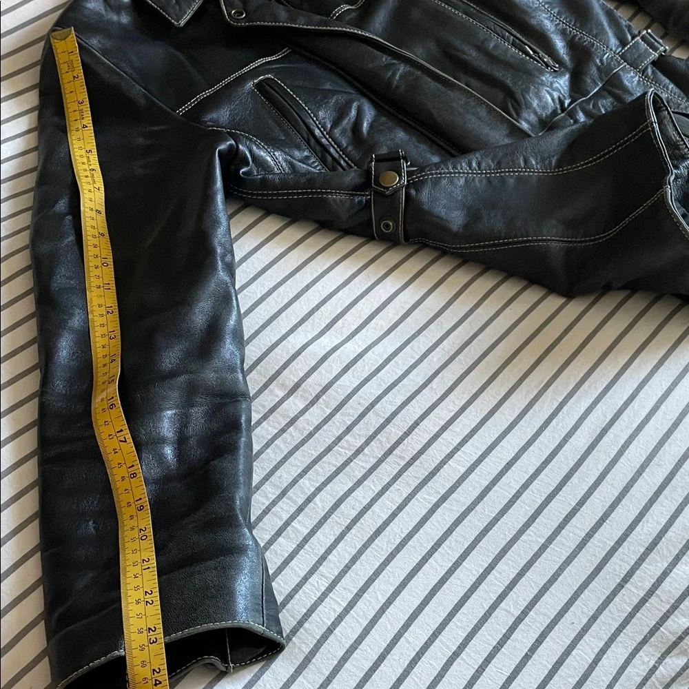 S-M.  Black Genuine Leather Women’s  Jacket - Picture 10 of 13